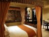 Qeens Chamber Suite